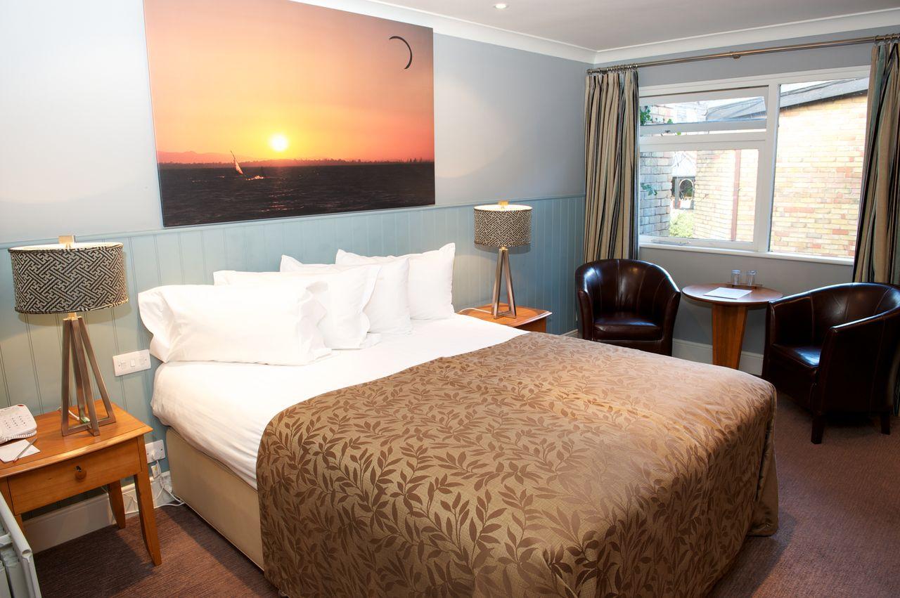Potters Heron Hotel Ромси Номер фото